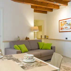  Affittacamere Vecchia Rooms&apartments
